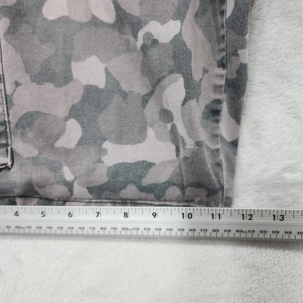Airwalk vintage shorts